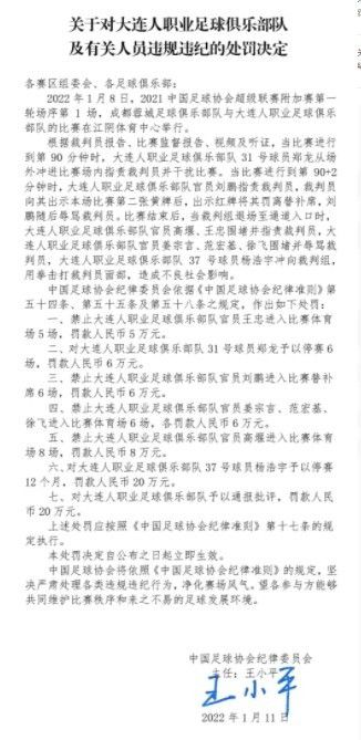 从一个被人欺侮的小屌丝到吐丝的超等英雄，小蜘蛛的变身几多有些天意如斯的味道。